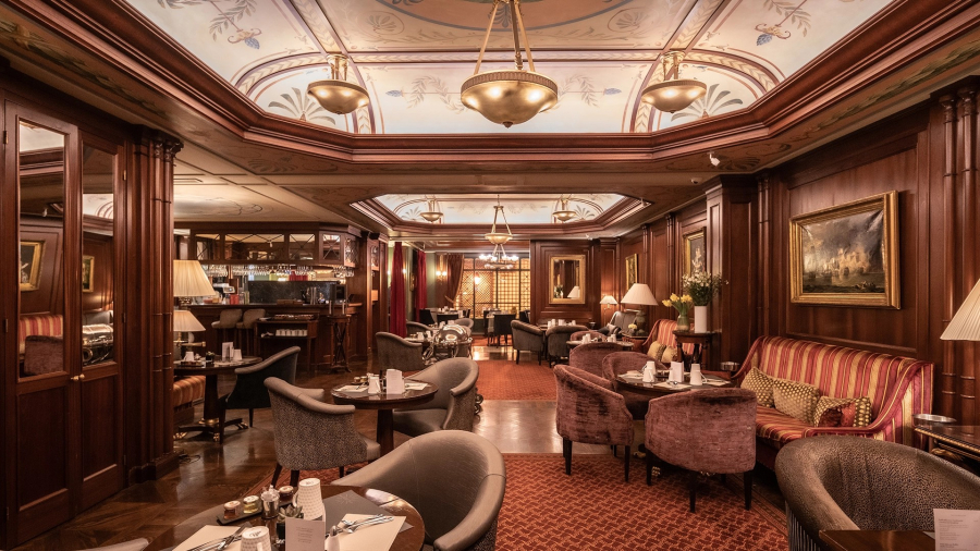 Hotel-Napoleon-Paris-Bivouac